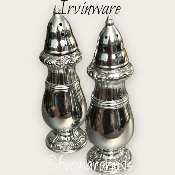 Irvinware Silver Tone Butter Dish, Sugar & Creamer Dish and Salt & Pepper Shaker - Picture 11 of 13
